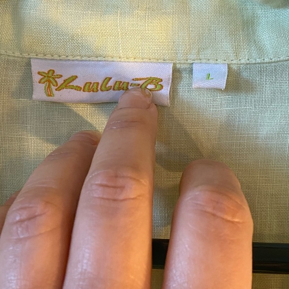 Lulu-B 100% Linen Lime Green Lagenlook Loose Top, size Large - Picture 3 of 10